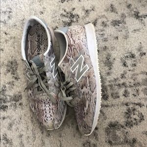New balance snakeskin 420